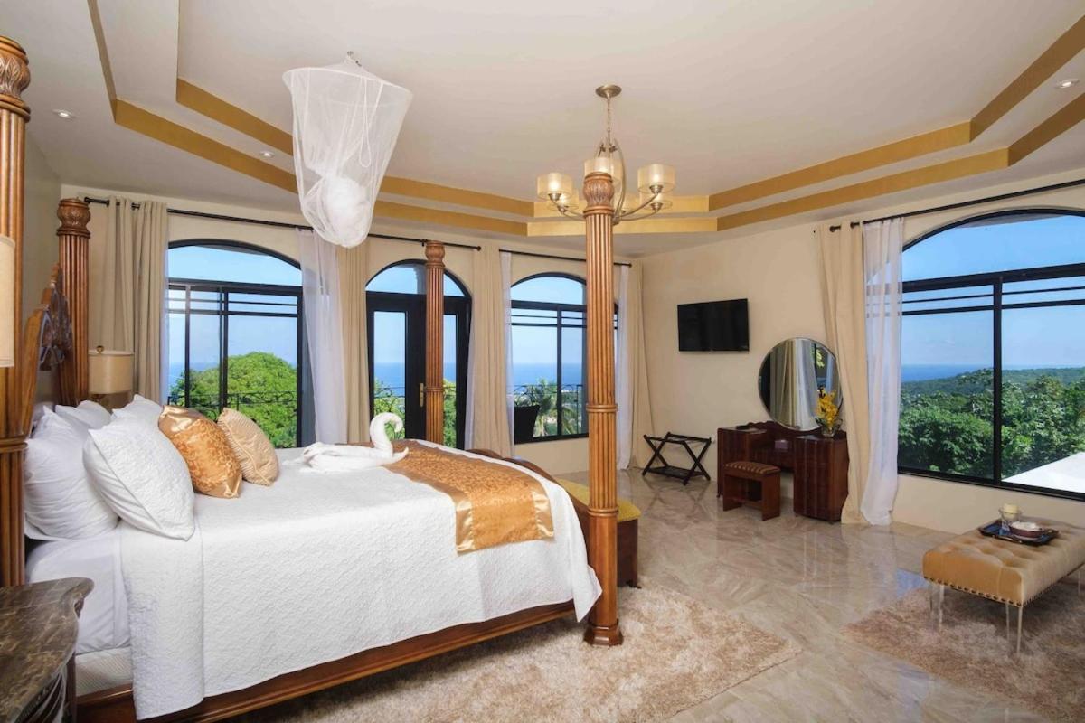 Villa Mimosa Jamaica Exclusive Luxury Stay- Resort Vibe Discovery Bay Bagian luar foto