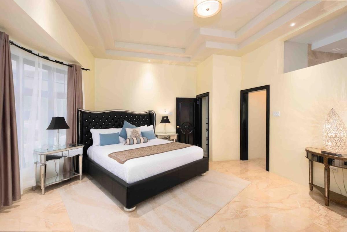 Villa Mimosa Jamaica Exclusive Luxury Stay- Resort Vibe Discovery Bay Bagian luar foto